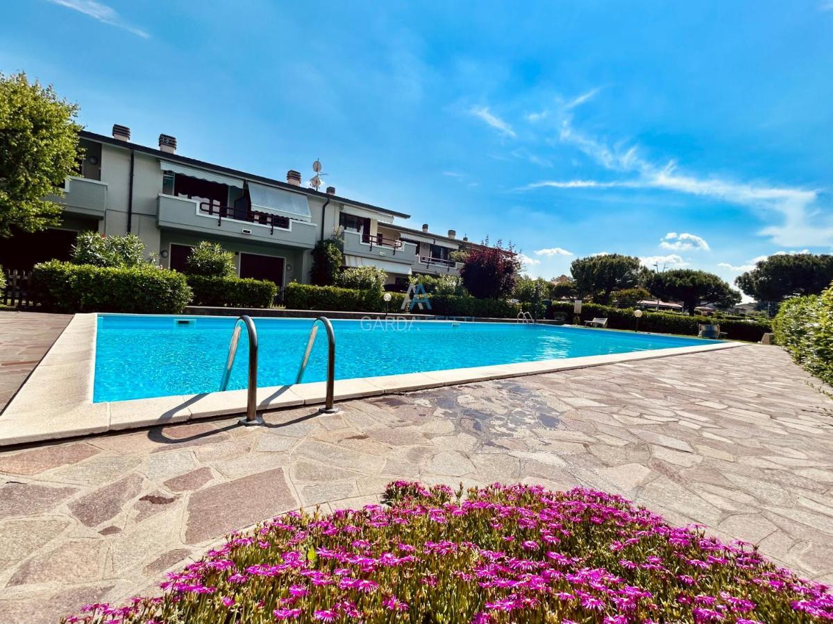 Perseo Apartment - 200M Dal Lago Di Garda Sirmione Dış mekan fotoğraf
